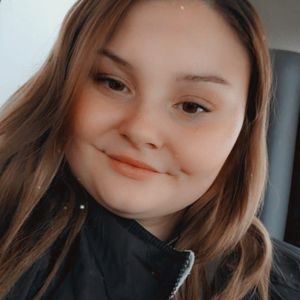 Meet your Posher, Erin noel